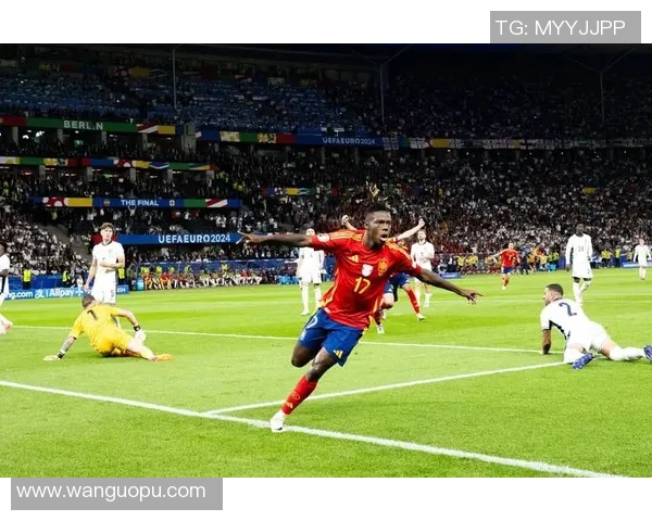 4月7日足球界的明星们:聚焦这一天亮相的顶级球员与精彩赛事 4月7日足球界的明星们:聚焦这一天亮相的顶级球员与精彩赛事