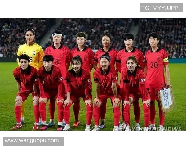 韩国女足球星闪耀绿茵展现坚韧精神引领球队走向辉煌未来 韩国女足球星闪耀绿茵展现坚韧精神引领球队走向辉煌未来